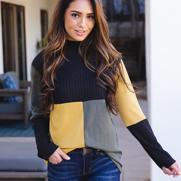 Tickled Teal Women's Long Sleeve Casual Loose Sweater - Picture 3 of 8